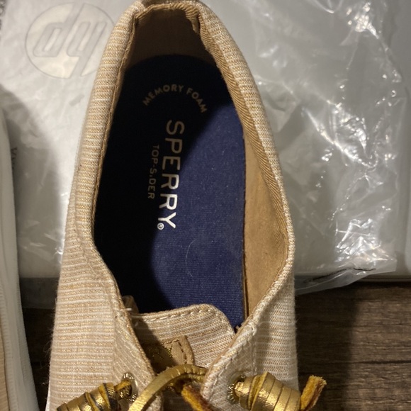 Sperry deck shoes - Picture 3 of 4